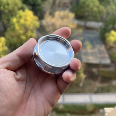 Custom CNC Aluminum Oil Filler Cover For Engine