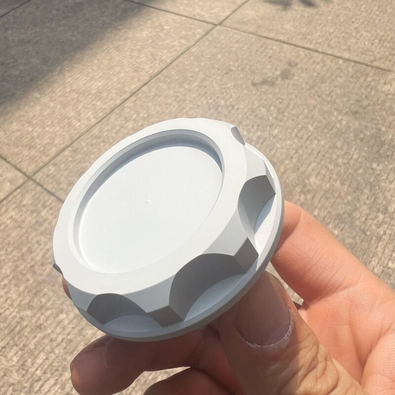 Custom CNC Aluminum Oil Filler Cover For Engine - Image 5